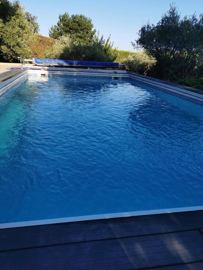 Gite 2 Chambres Avec Piscine Sernhac Екстериор снимка